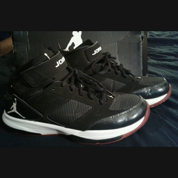 jordan mid 2